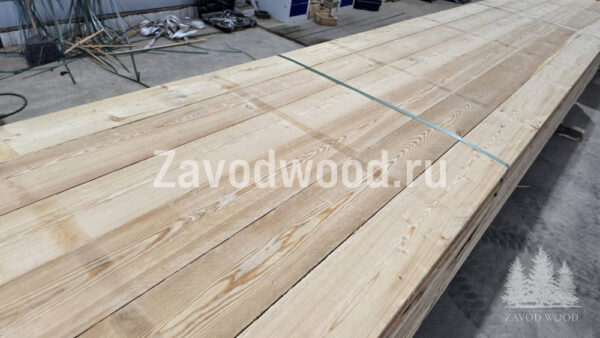 Доска обрезная 50x150x4000 из лиственницы сухая